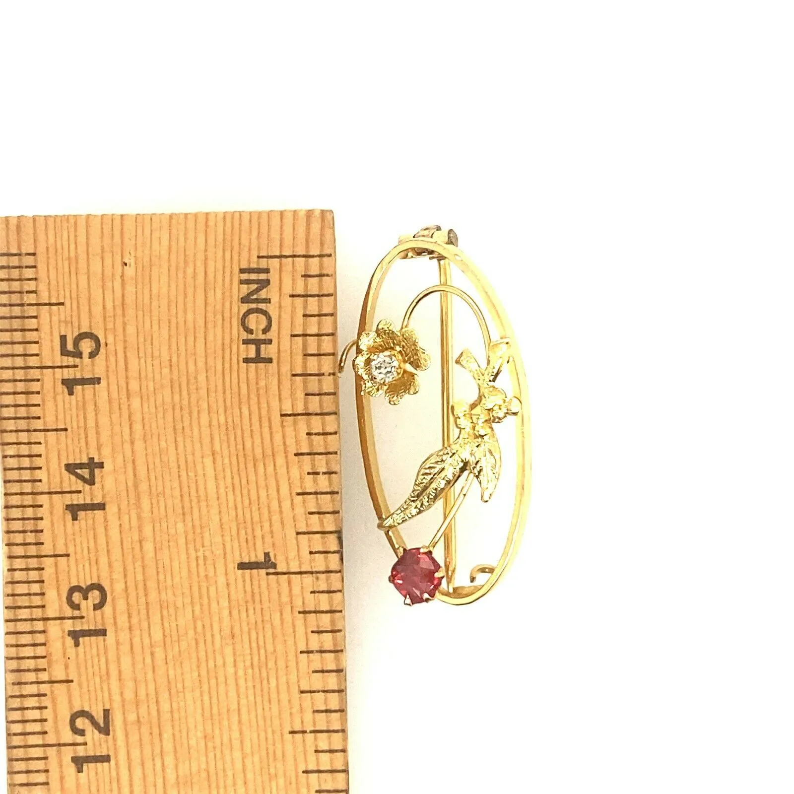 9ct Yellow Gold Garnet & Paste Brooch