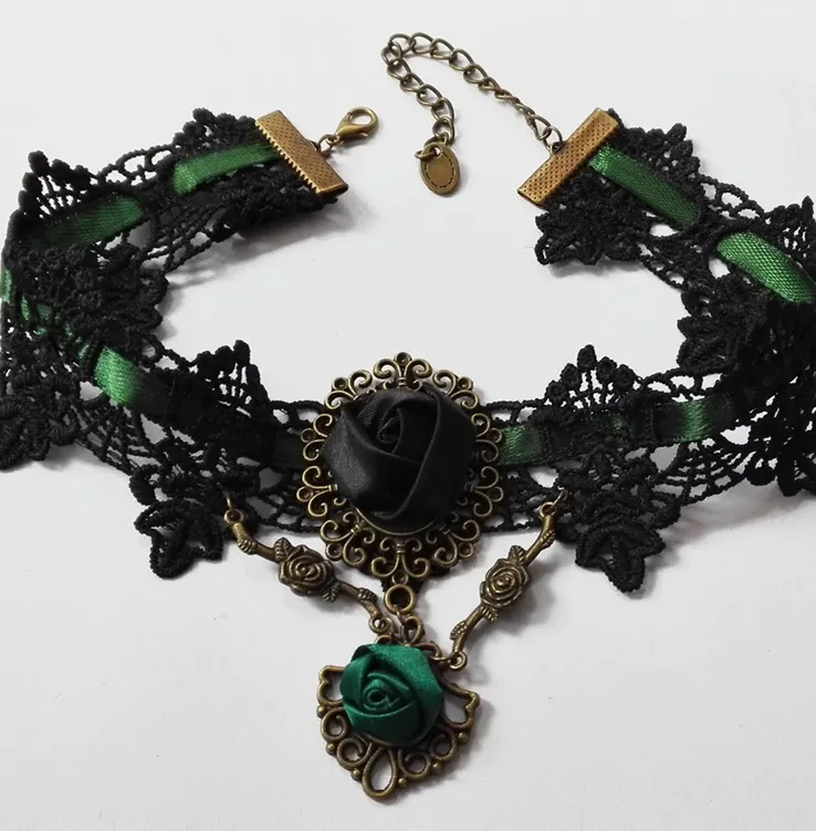 Black/Green Vintage Style Floral Choker