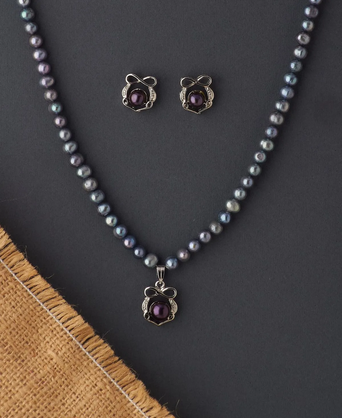 Elegant Real Pearl Necklace Set