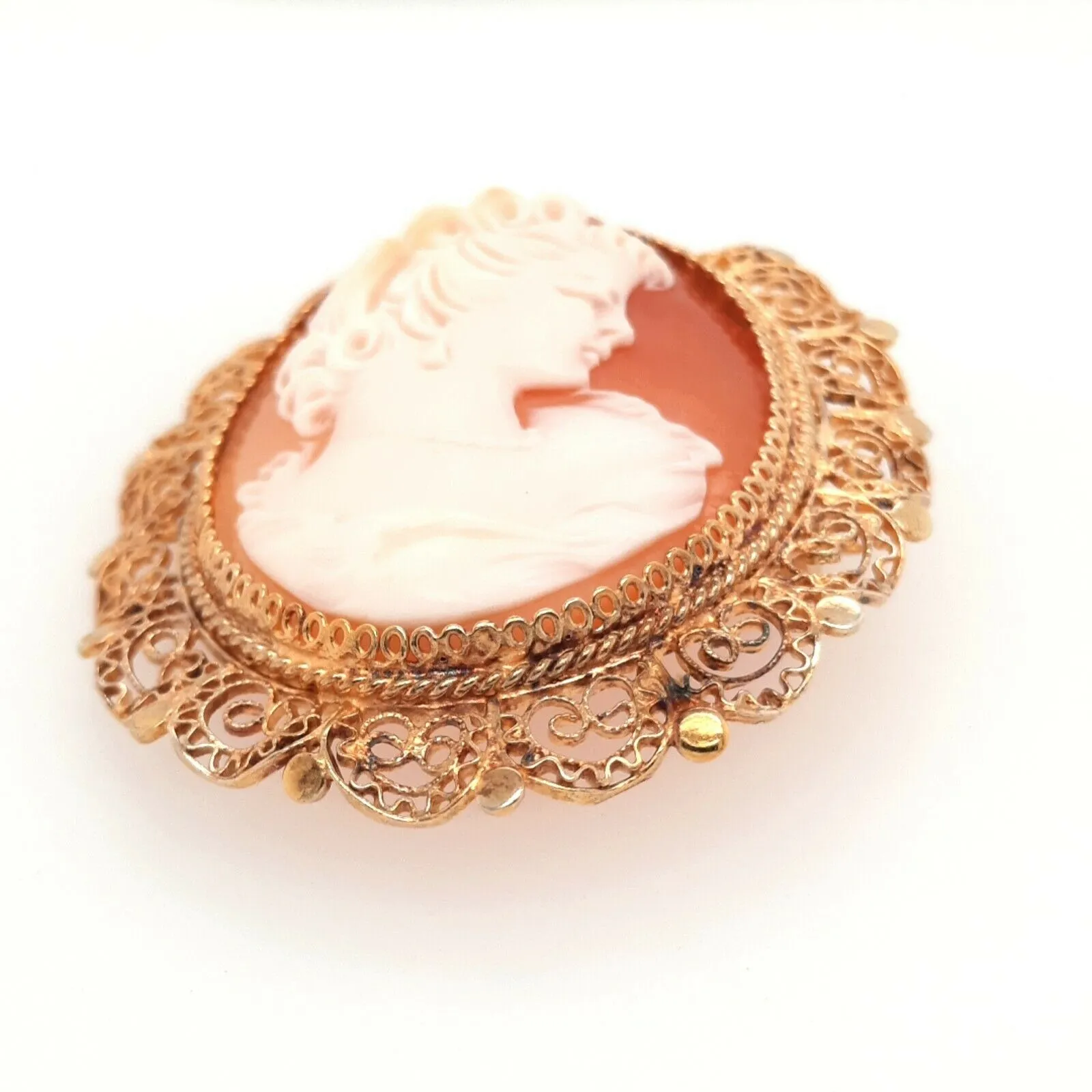 Gold Plated & Shell Cameo Brooch Vintage Fashion Jewellery Safety Chain & Pin