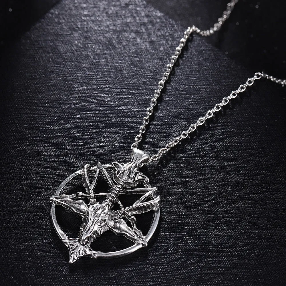 Pan God Skull Necklace Fashion Vintage Women Men Pentagram Goat Head Pendant Chain Unisex Luck Alloy Retro Necklace Jewelry